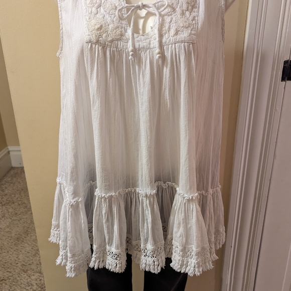 Rachel Zoe white tunic with ruffle and tassels size M - Picture 5 of 10